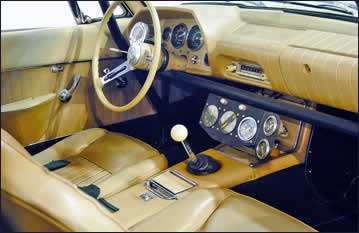 R1007 Interior