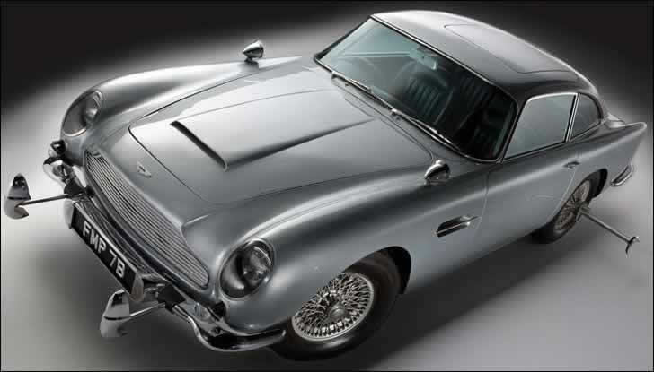 James Bond Aston Martin